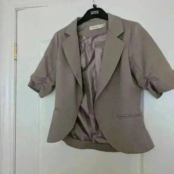 Costa  blanca short sleeved jacket size 4 small - Picture 2 of 7